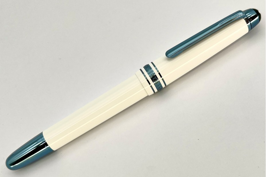 Montblanc MB129398 Meisterstuck 145 Glacier Classique White